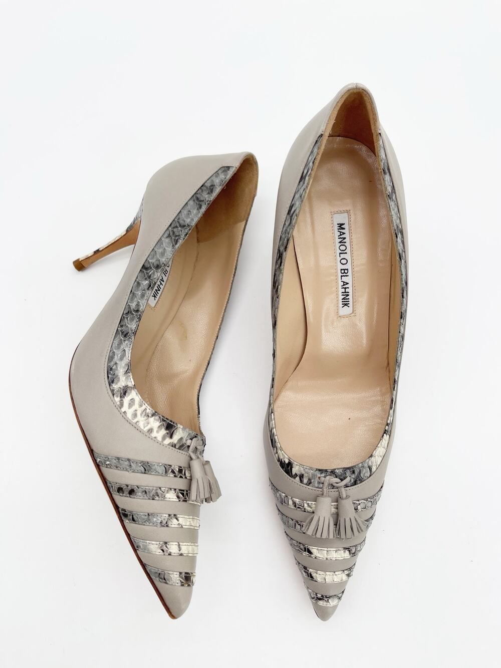 Manolo Blahnik Retro Greige Leather Snakeskin Tassel Pointed Toe Pumps IT 40